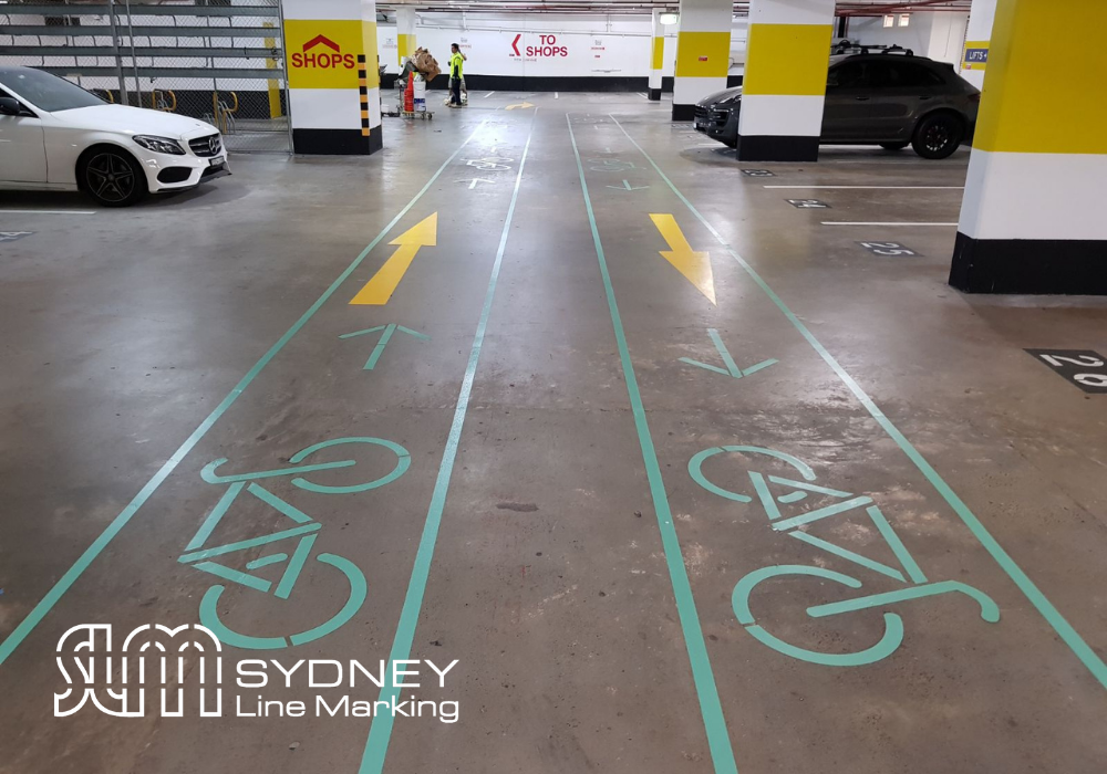 Bike Track - Green line marking