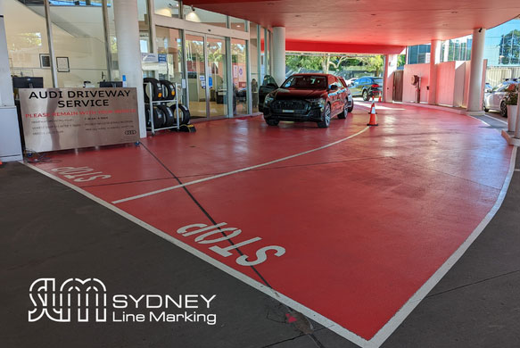 Safety line marking for a car wash